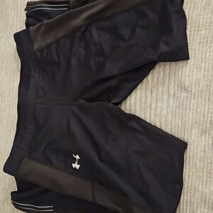 Under Armour Black/Gray Compression Leggings